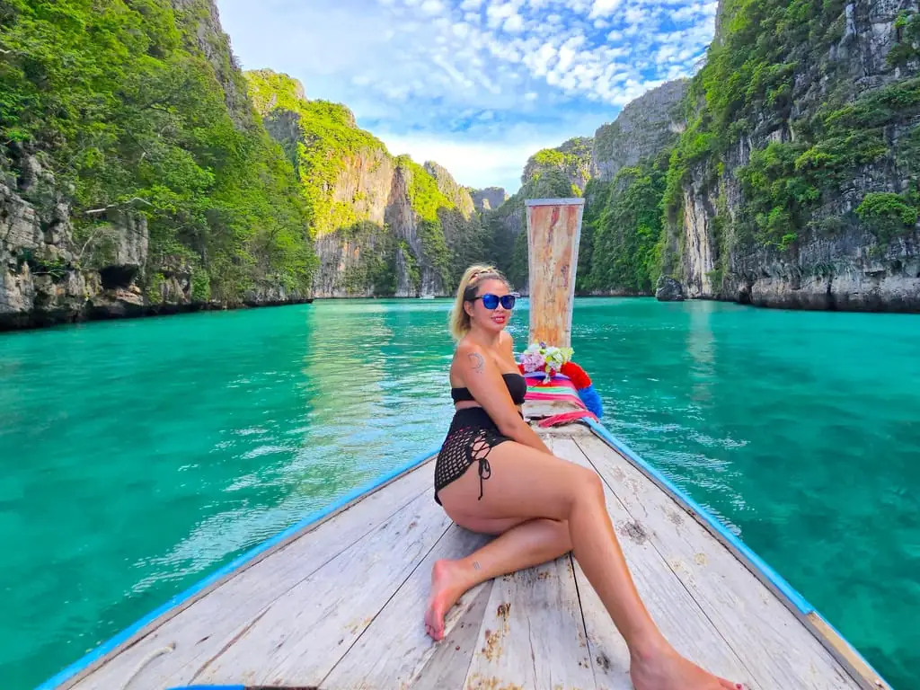 Phi Phi Private Longtail: Maya Bay, Pileh Lagoon & Snorkel — turquoise water and limestone cliffs of Maya Bay, Phi Phi (photo 1)