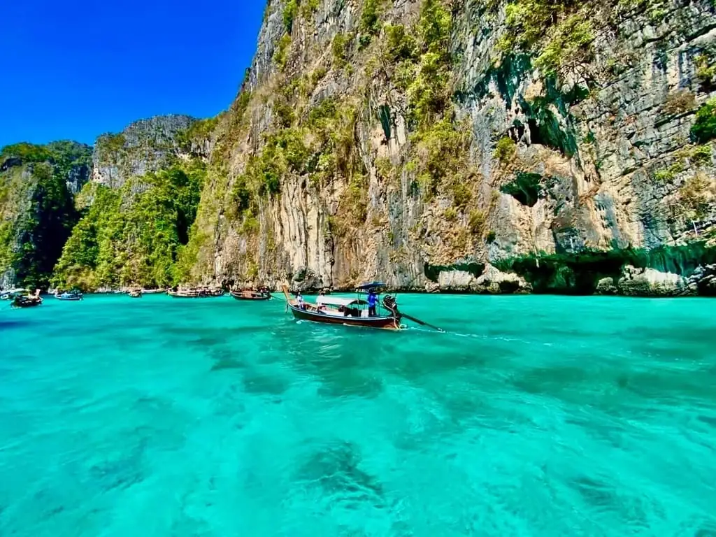 Krabi Sunset Cruise: Phi Phi, Bamboo Island & Dinner — turquoise water and limestone cliffs of Maya Bay, Phi Phi (photo 1)